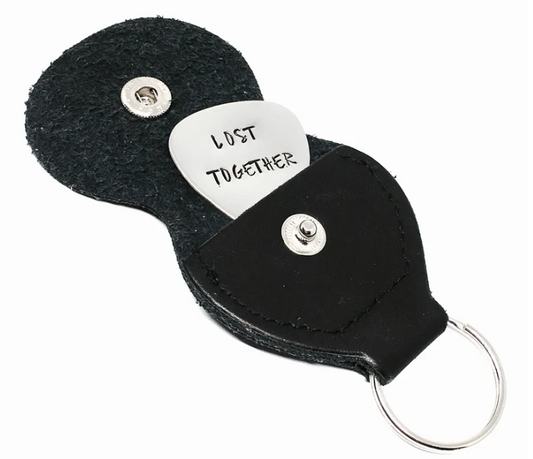CUSTOM LASER ENGRAVED GUITAR PICK W/ KEYCHAIN CASE